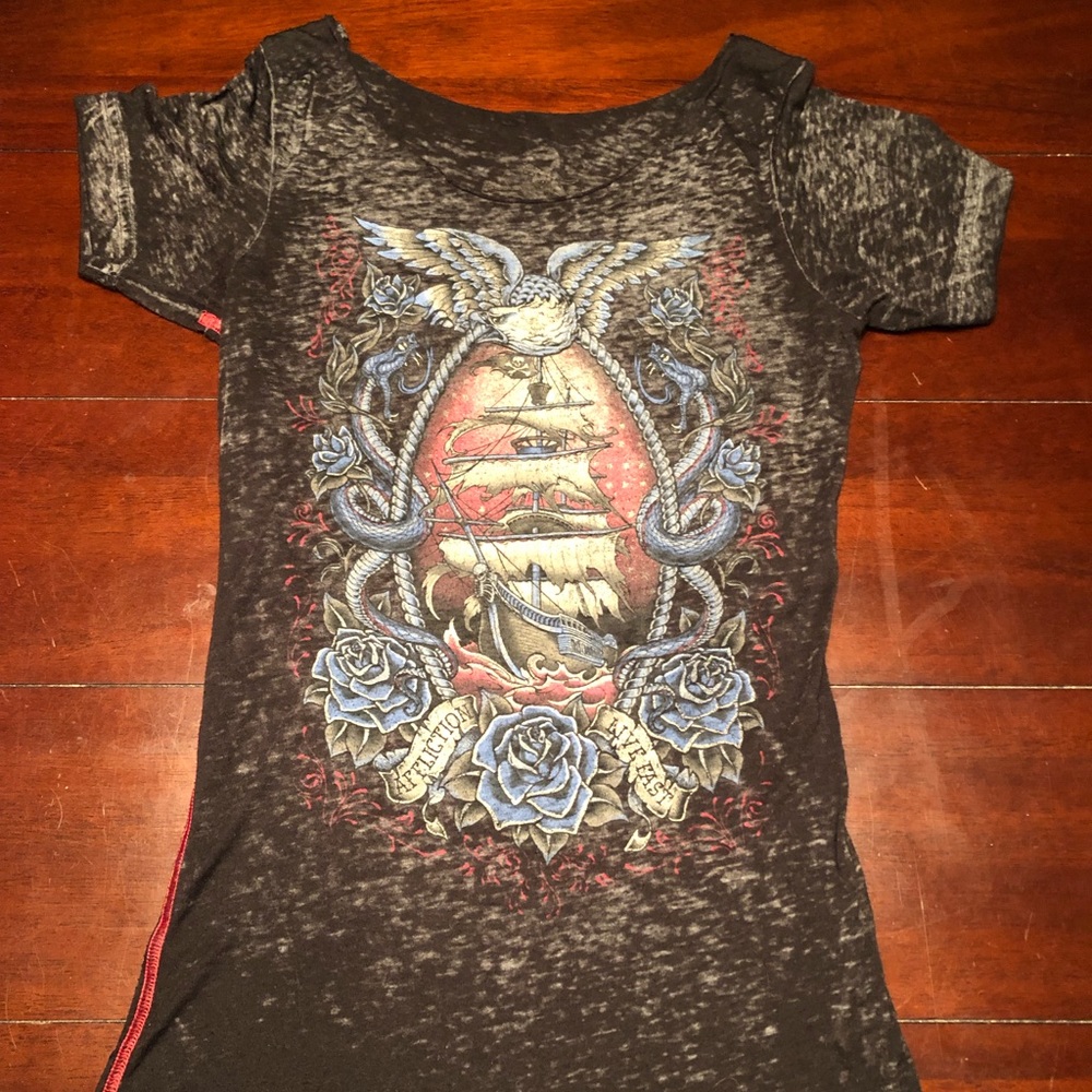 Affliction Burnout Tee. NWOT